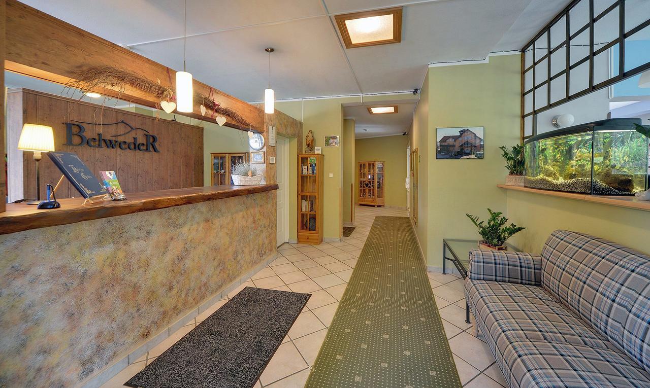 Hotel Belweder - Przy Hotelu Golebiewski كارباش المظهر الخارجي الصورة